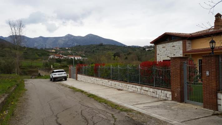 B&B Stazione La Reggia Caserta Bagian luar foto